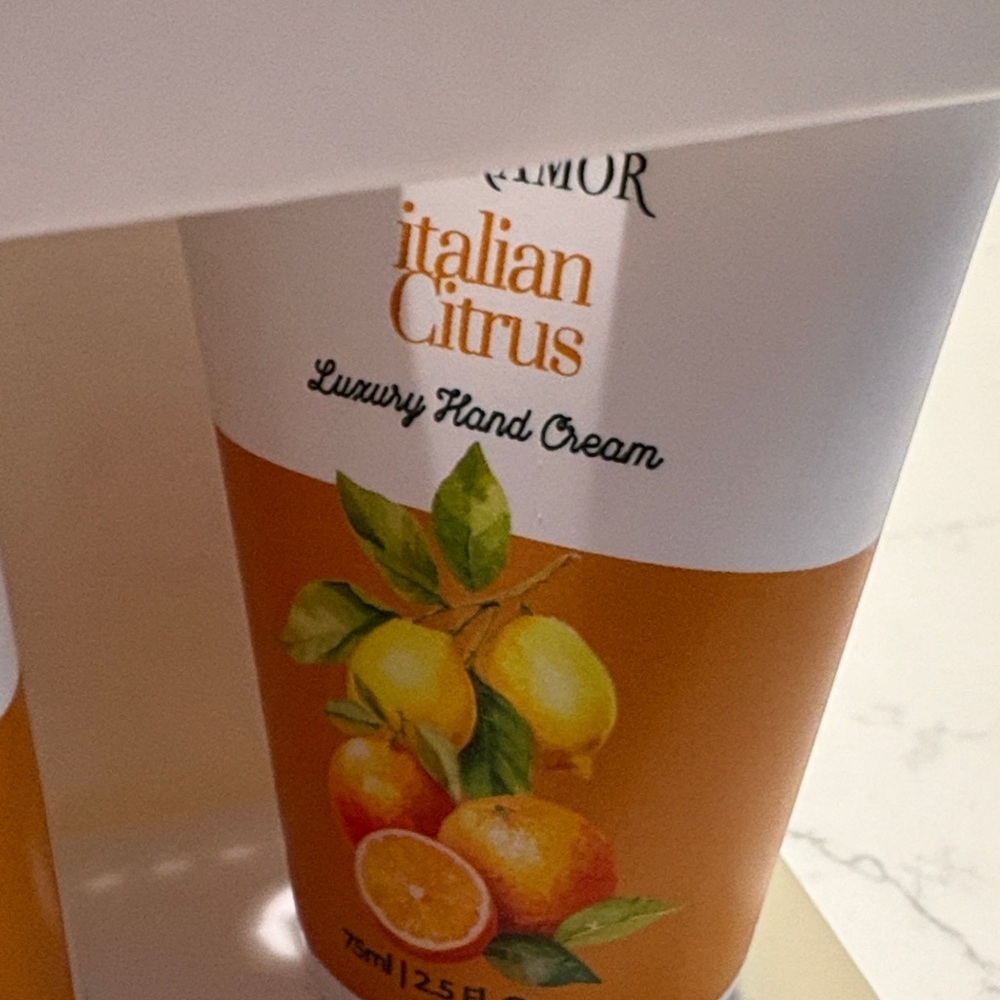Italian Citrus Moisturizing Cream Trio - Picture 2 of 7